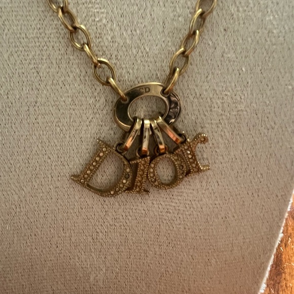 DIOR Crystal Charm Necklace - Picture 10 of 10